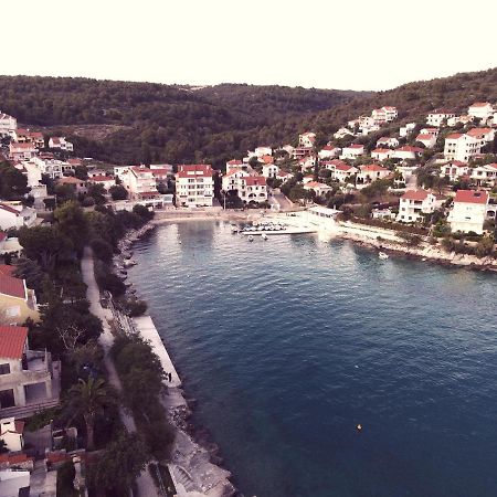 Apartments Victoria Trogir Buitenkant foto