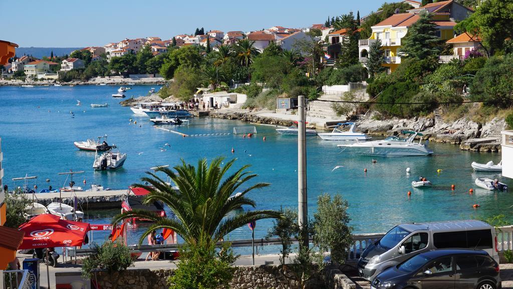 Apartments Victoria Trogir Buitenkant foto